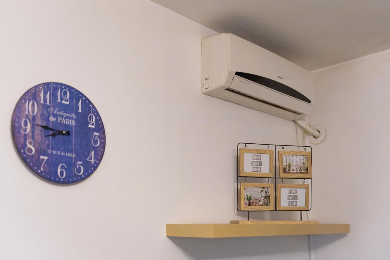 Ultracentral Apartment - "Saint Anthony" Church & Old Town View Букурещ Екстериор снимка
