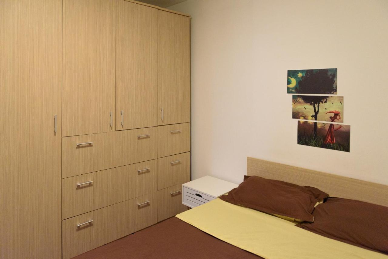 Ultracentral Apartment - "Saint Anthony" Church & Old Town View Букурещ Екстериор снимка